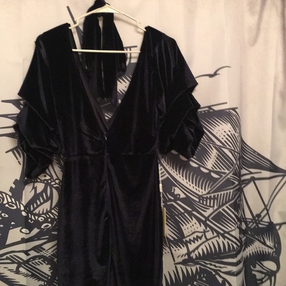 Dark navy blue velvet cocktail dress - Picture 4 of 4